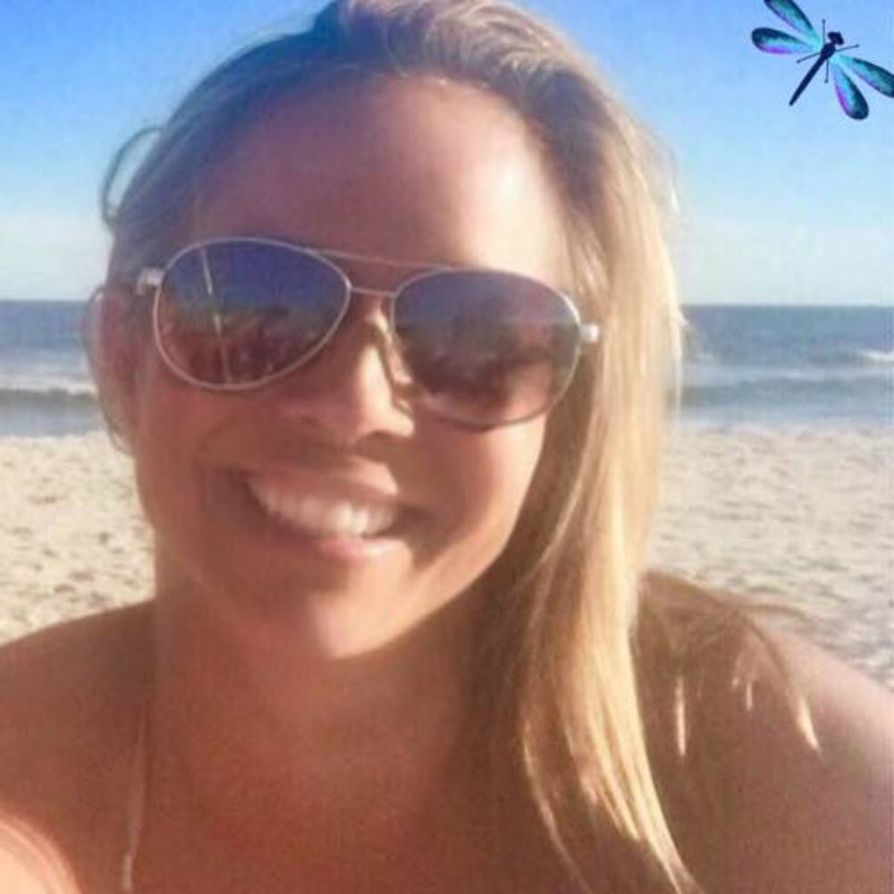 Meet your Posher, Cynthia